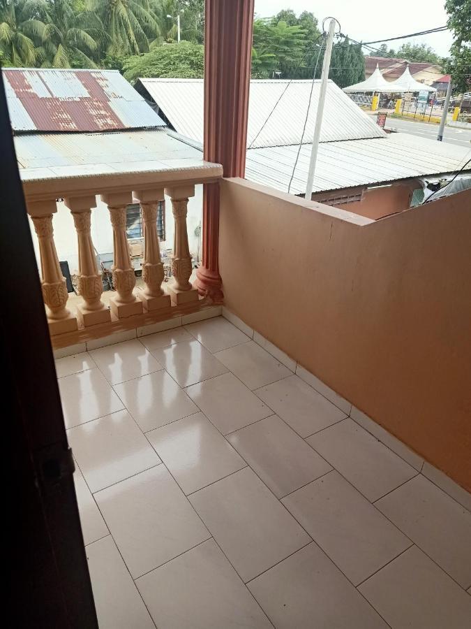 Homestay Roomstay Muar Srizahrani 외부 사진